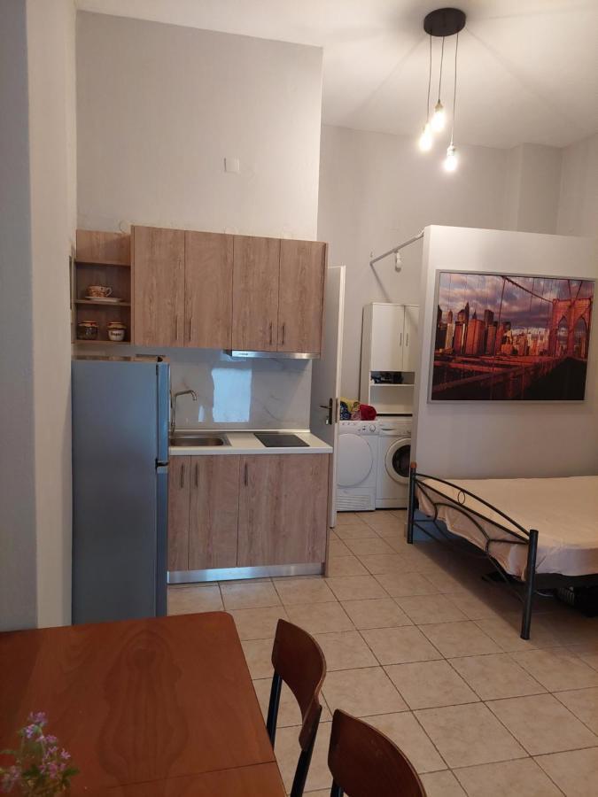 Soufis House Apartment อีกูเมนิทซา ภายนอก รูปภาพ